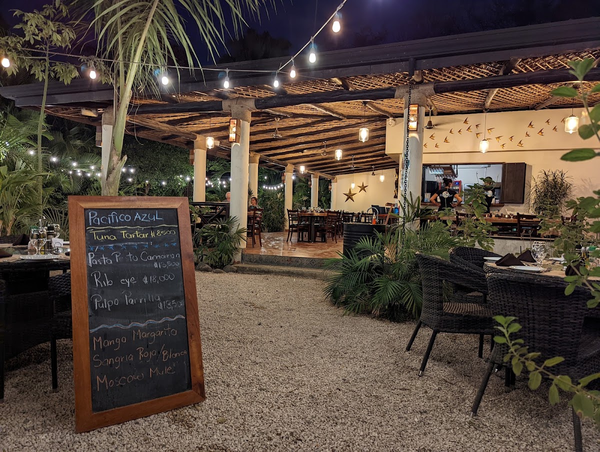 Pacifico Azul Restaurant